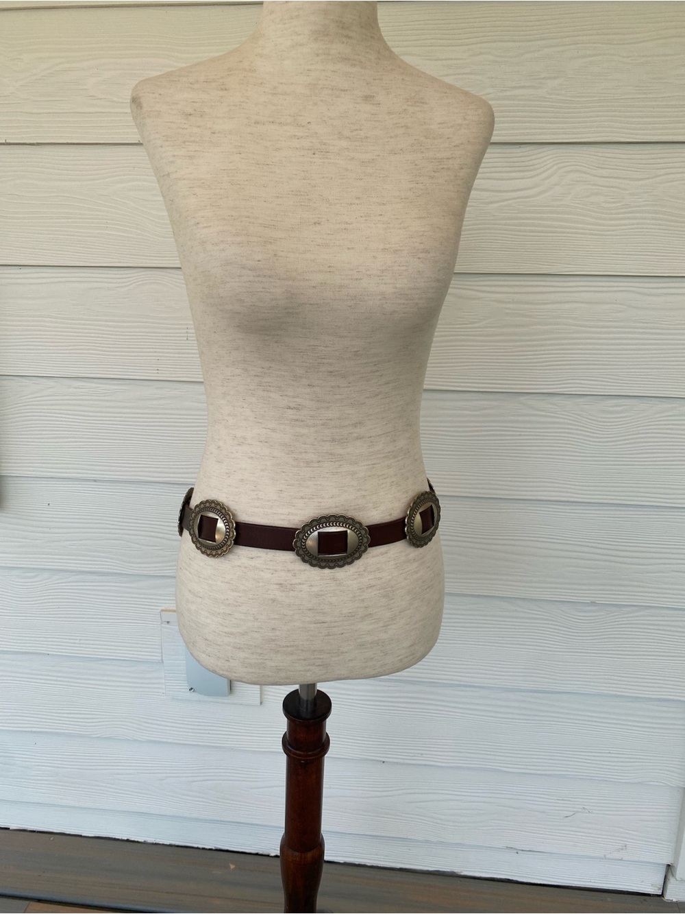 Vintage Ralph Lauren Brown Leather Belt with Silver Conchos - Picture 2 of 10